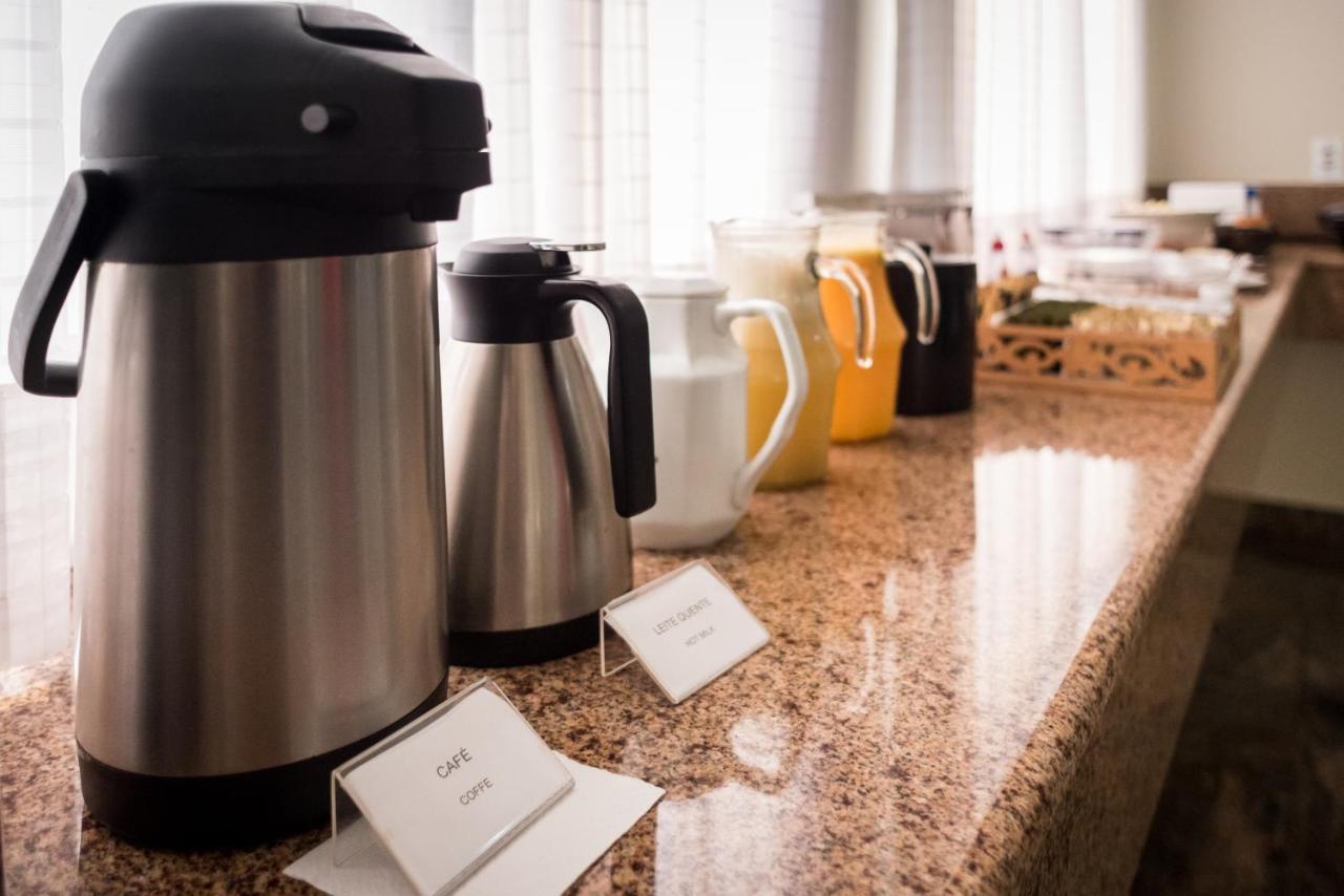 Holambra Garden Hotel Extérieur photo Coffee pot